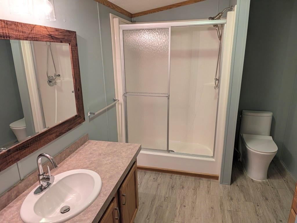 Photo 17 of 19 - 846 NE White Oaks Lane, Oak Grove, MO 64075
