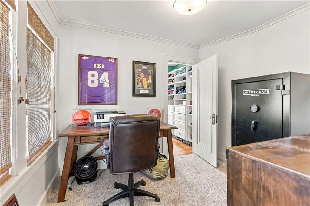 Photo 22: home office, 6421 Washington Street, Kansas City, MO 64113