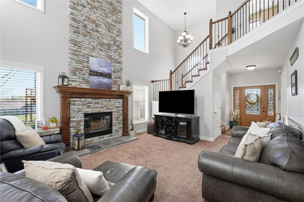 12113 Pebble Beach Drive, Kansas City, KS