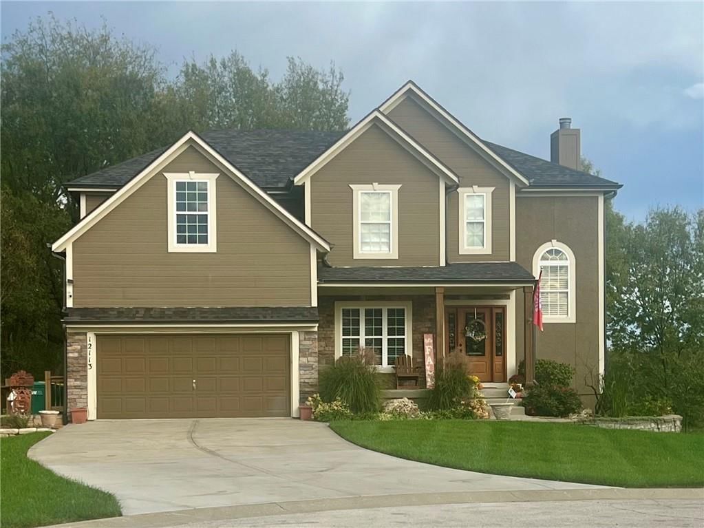 12113 Pebble Beach Drive, Kansas City, KS