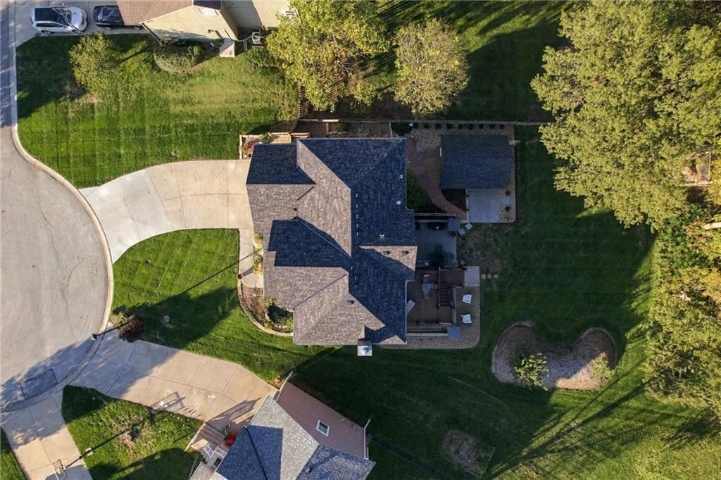 Photo 39 of 47 - 12113 Pebble Beach Drive, Kansas City, KS 66109