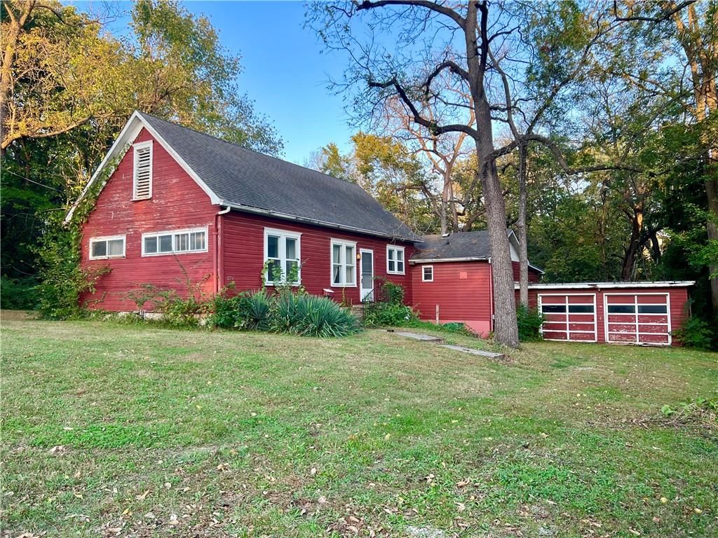 527 Sheidley Street, Bonner Springs, KS: listing photo 2