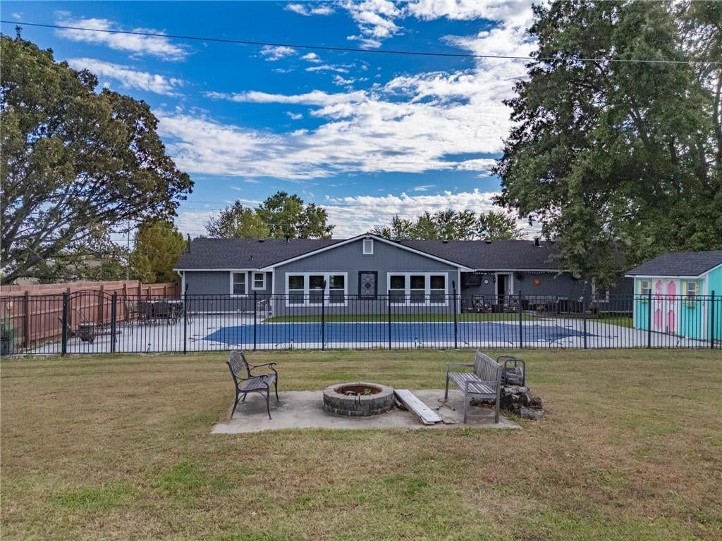 Photo 47 of 71 - 13246 Kansas Avenue, Bonner Springs, KS 66012