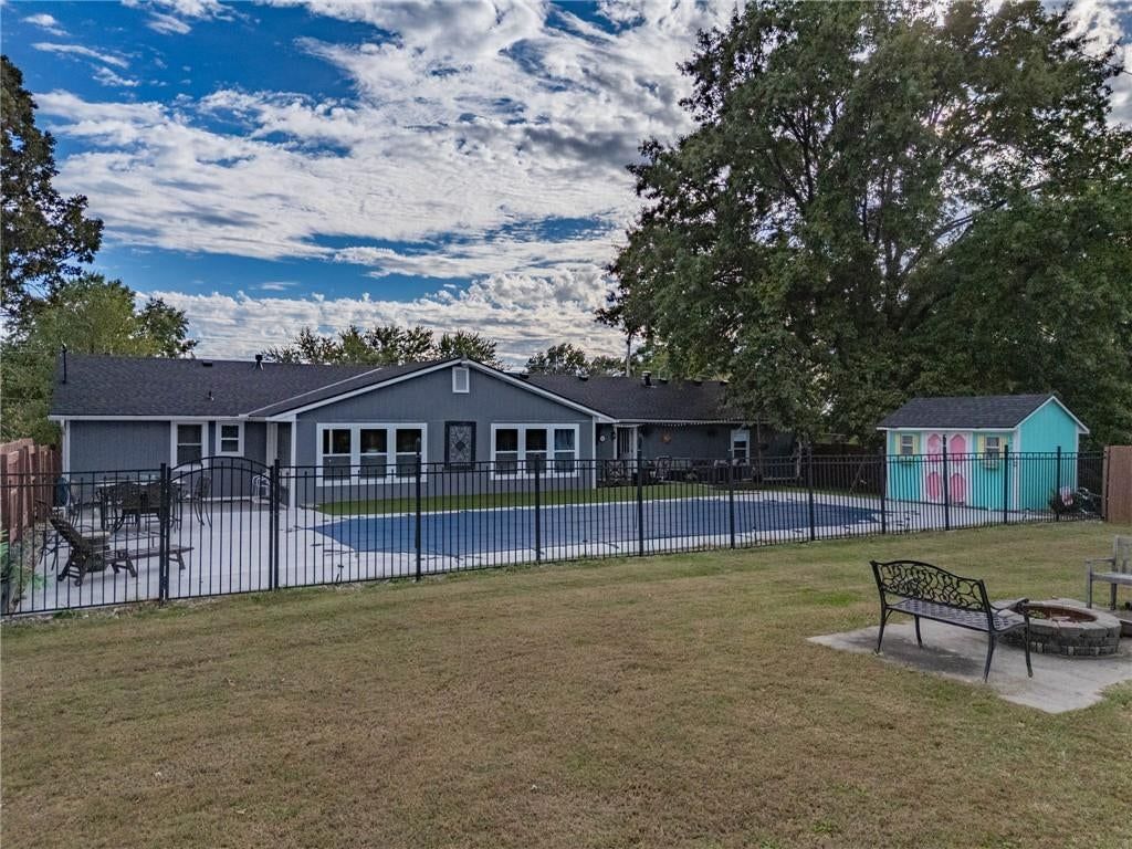 Photo 49 of 71 - 13246 Kansas Avenue, Bonner Springs, KS 66012
