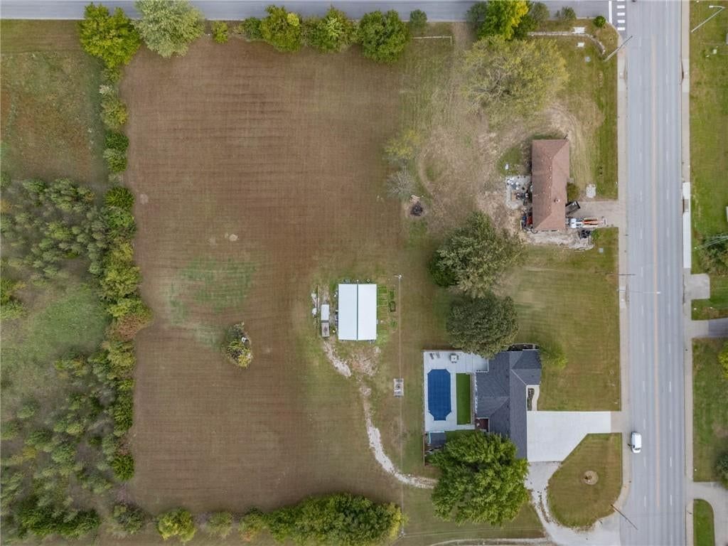 Photo 65 of 71 - 13246 Kansas Avenue, Bonner Springs, KS 66012