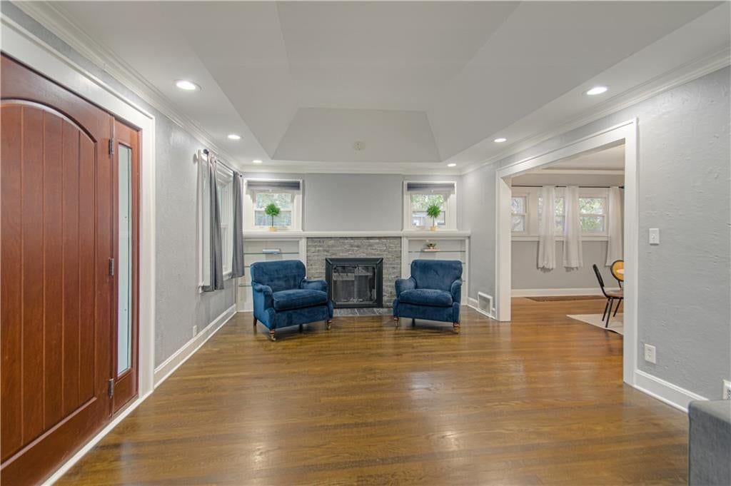 7301 Summit Street, Kansas City, MO: listing photo 3