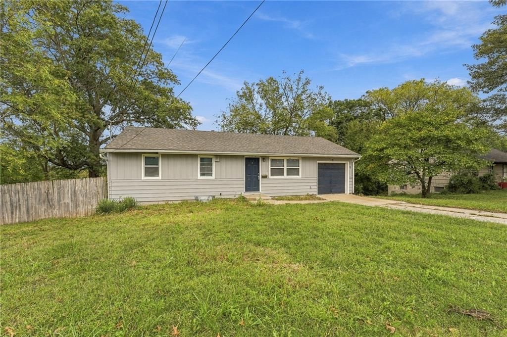 11134 E 9th Street S, Independence, MO