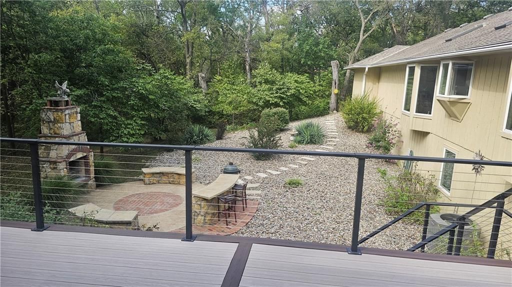 Photo 23 of 36 - 12580 S Red Bird Lane, Olathe, KS 66061