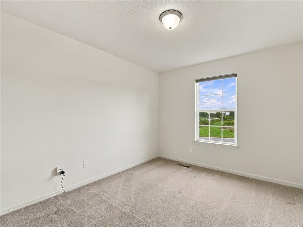 Photo 25 of 42 - 7305 E 143rd Street, Grandview, MO 64030