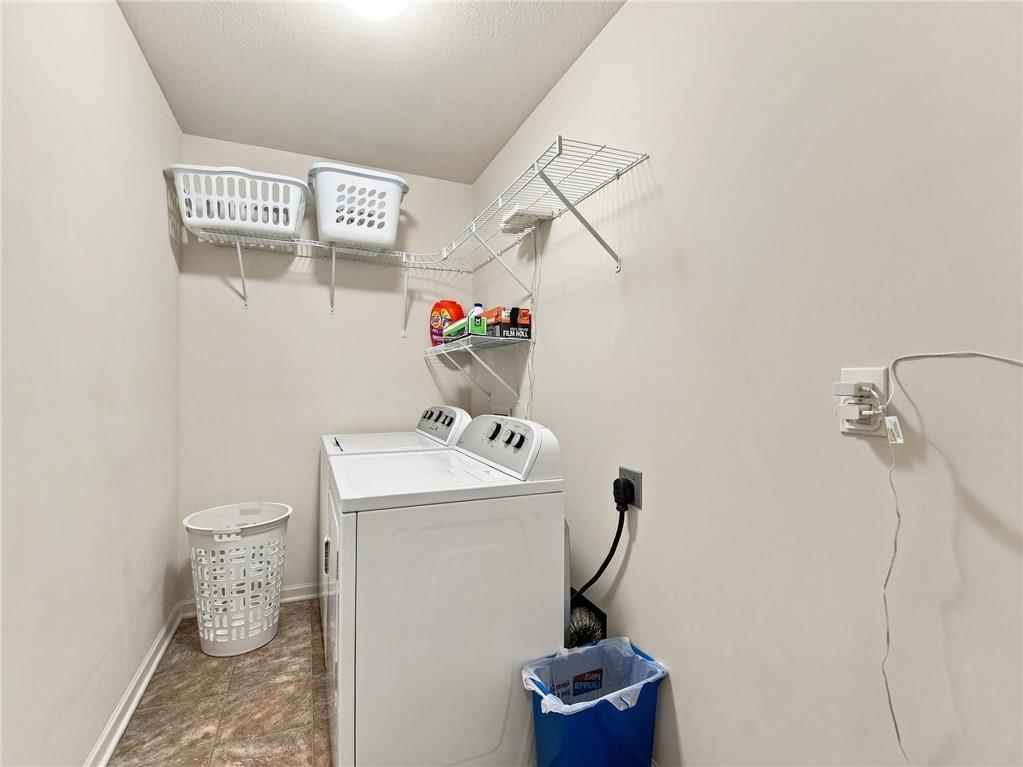 Photo 27 of 42 - 7305 E 143rd Street, Grandview, MO 64030