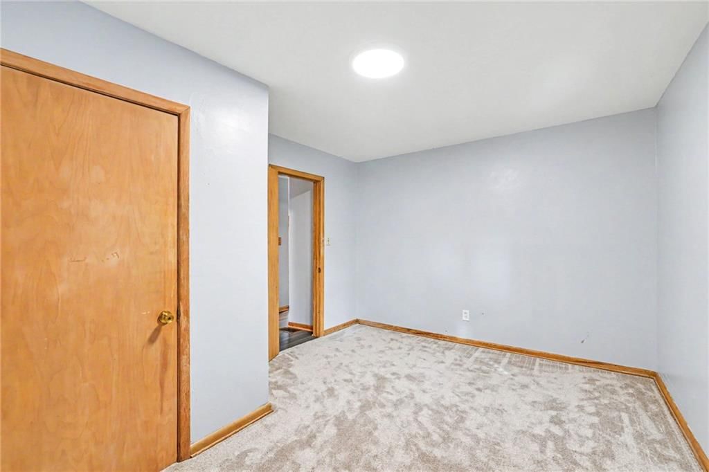 Photo 11 of 27 - 1305 S 40th Street, Kansas City, KS 66106