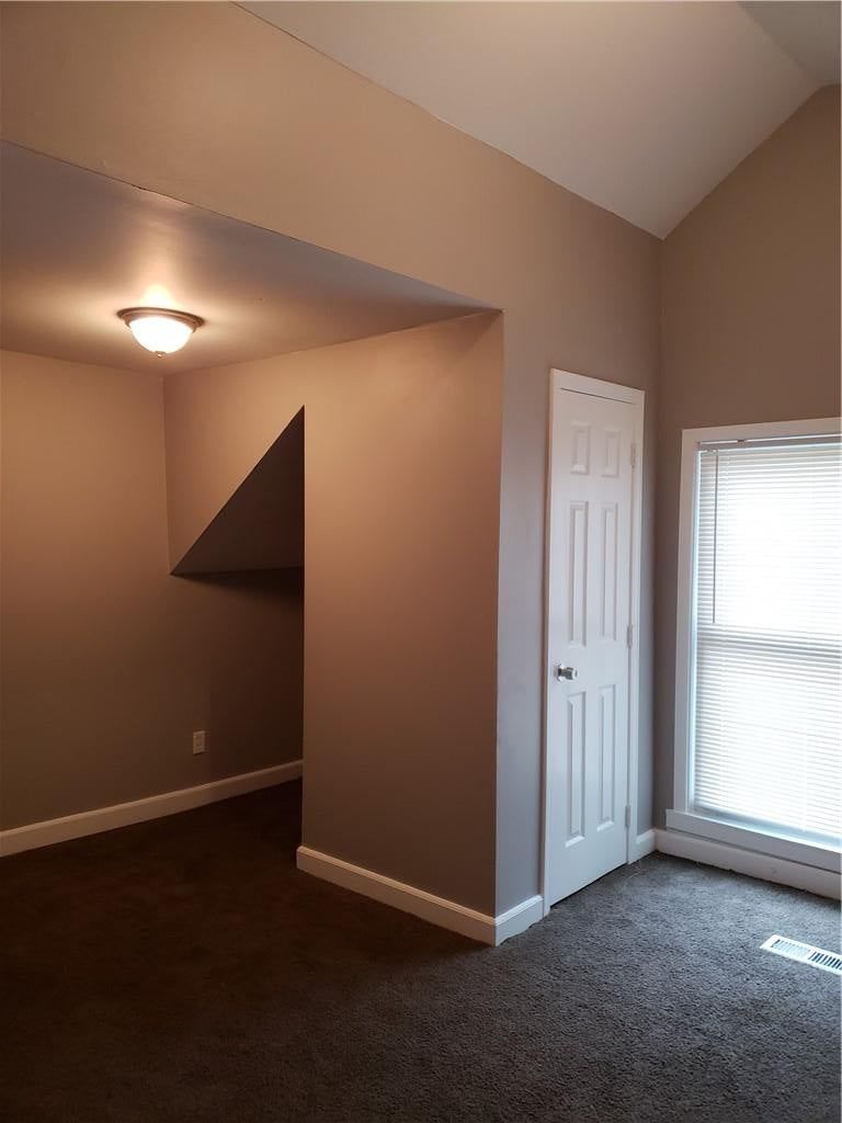 Photo 13 of 16 - 5737 INDIANA Avenue, Kansas City, MO 64130