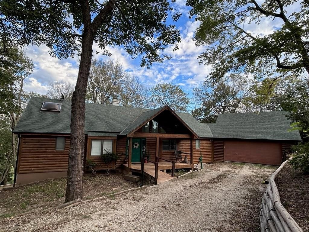 31557 Lookout Road, Paola, KS