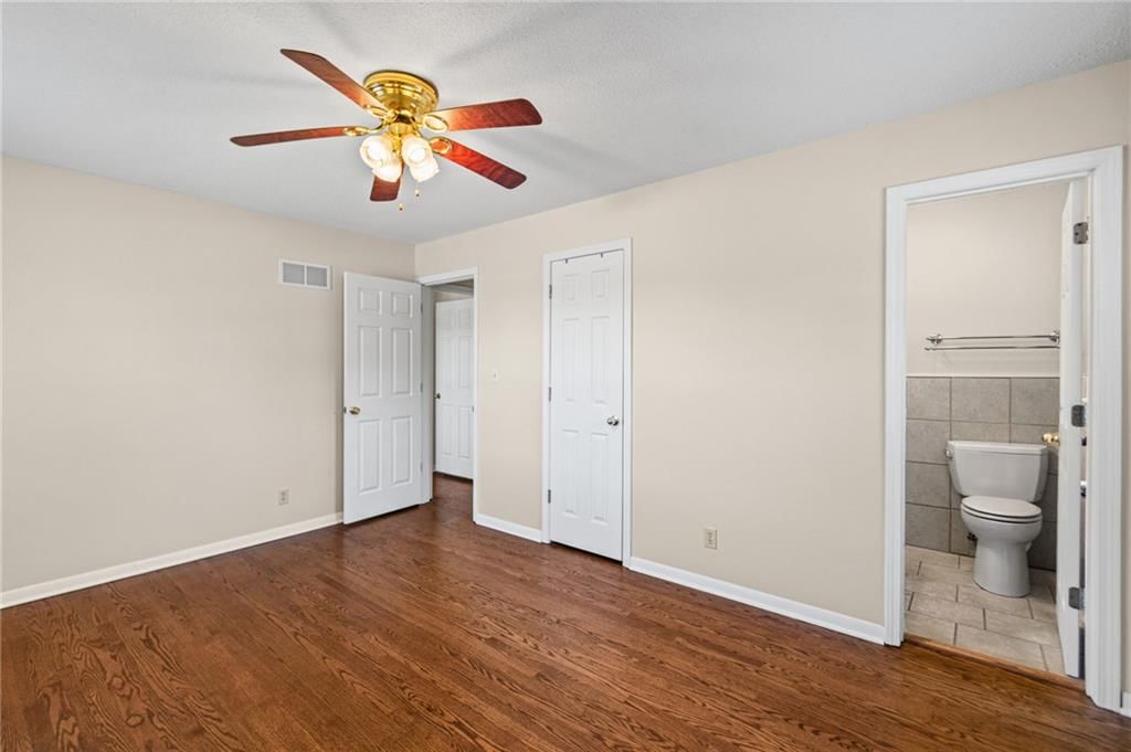 Photo 20 of 42 - 7512 N Baltimore Avenue, Gladstone, MO 64118