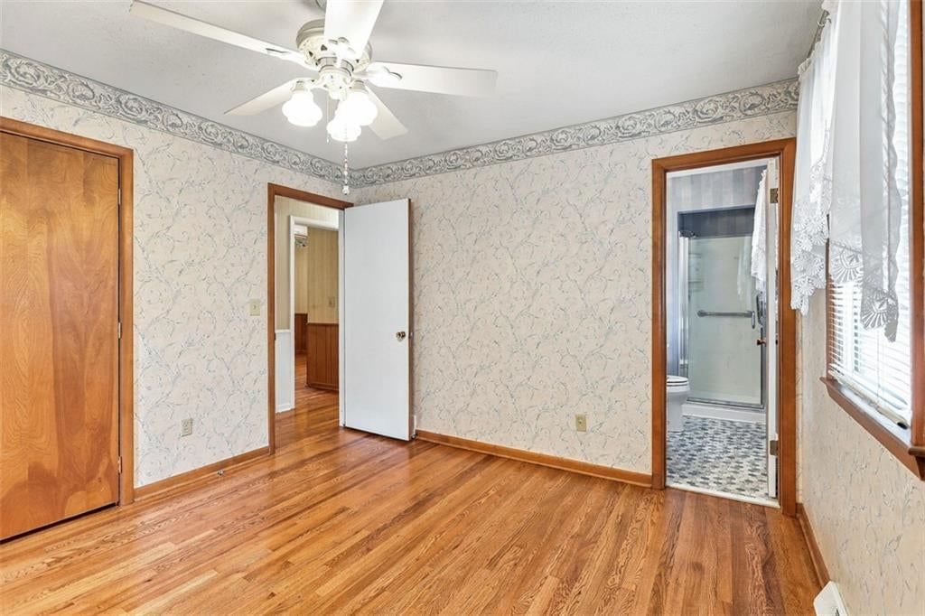 Photo 22 of 39 - 8914 Park Street, Lenexa, KS 66215