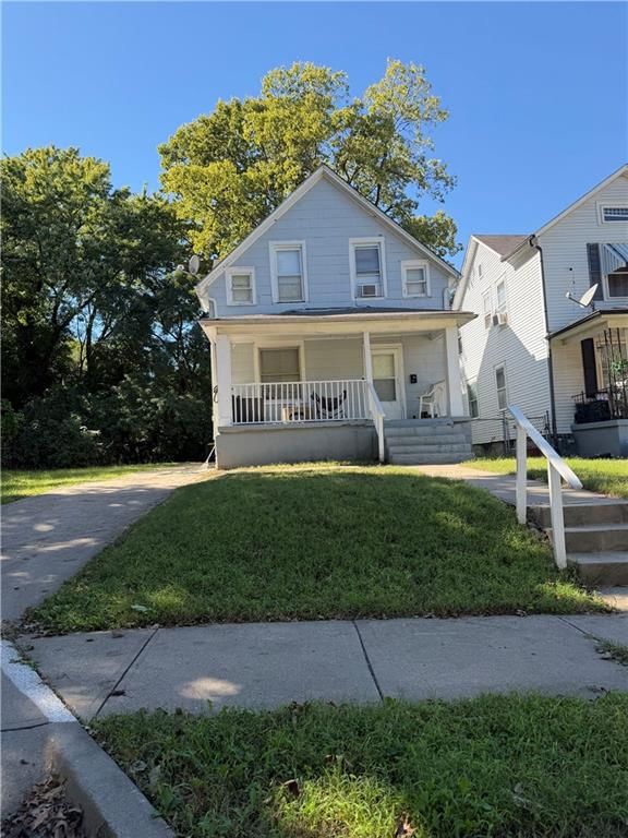 Photo 9 of 13 - 1177 65th Street, Kansas City, MO 64145