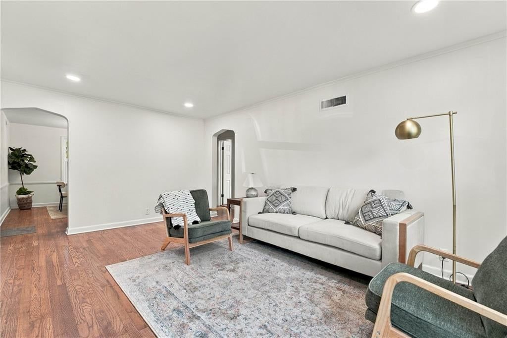 7929 Madison Avenue, Kansas City, MO: listing photo 3