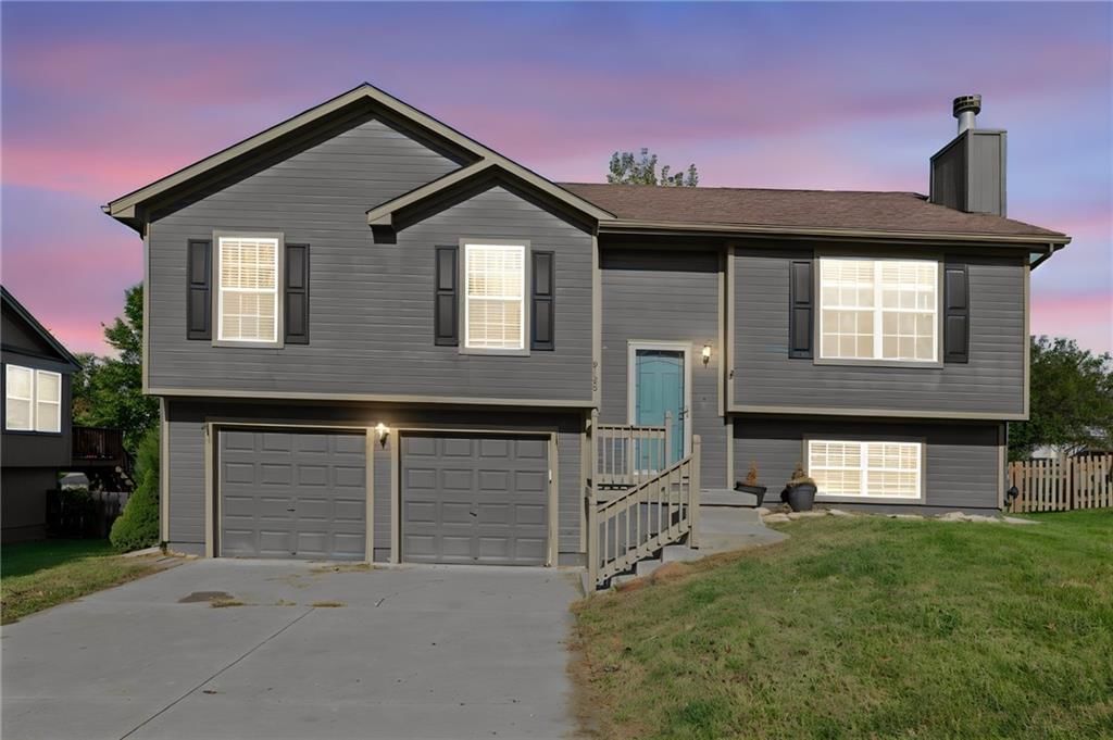 9120 NE 115th Terrace, Kansas City, MO