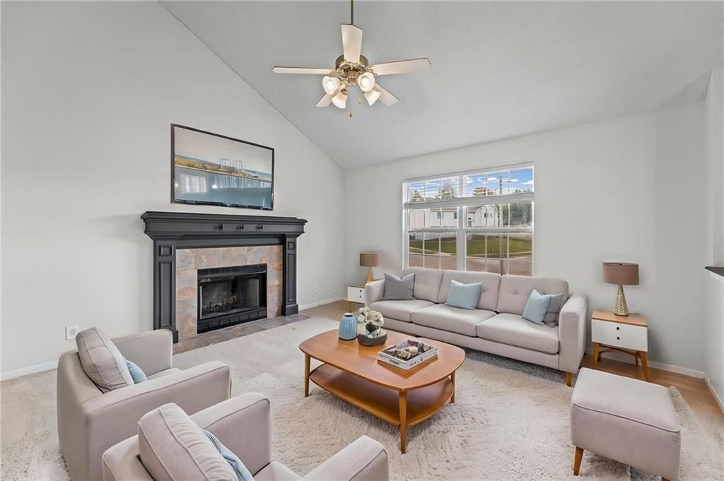 9120 NE 115th Terrace, Kansas City, MO: listing photo 2