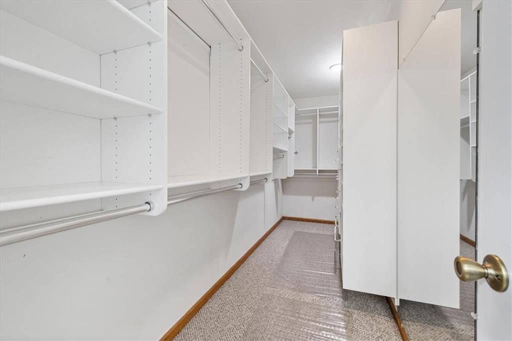 Walk-in closet at 1425 N Hunter Drive, Olathe, KS 66061