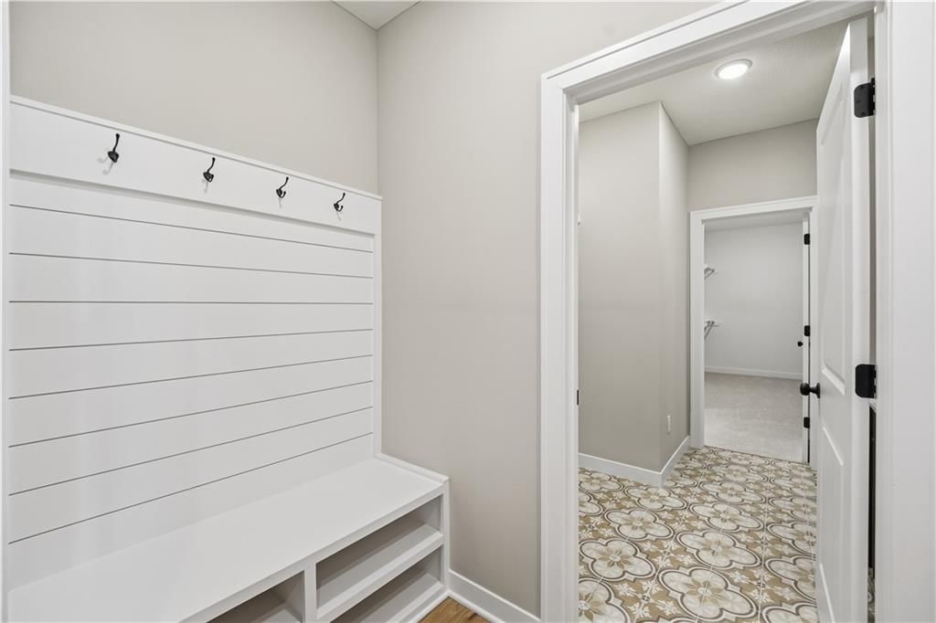 Photo 38 of 49 - 18580 W 195th Street, Spring Hill, KS 66083