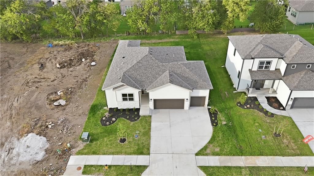 Photo 46 of 49 - 18580 W 195th Street, Spring Hill, KS 66083