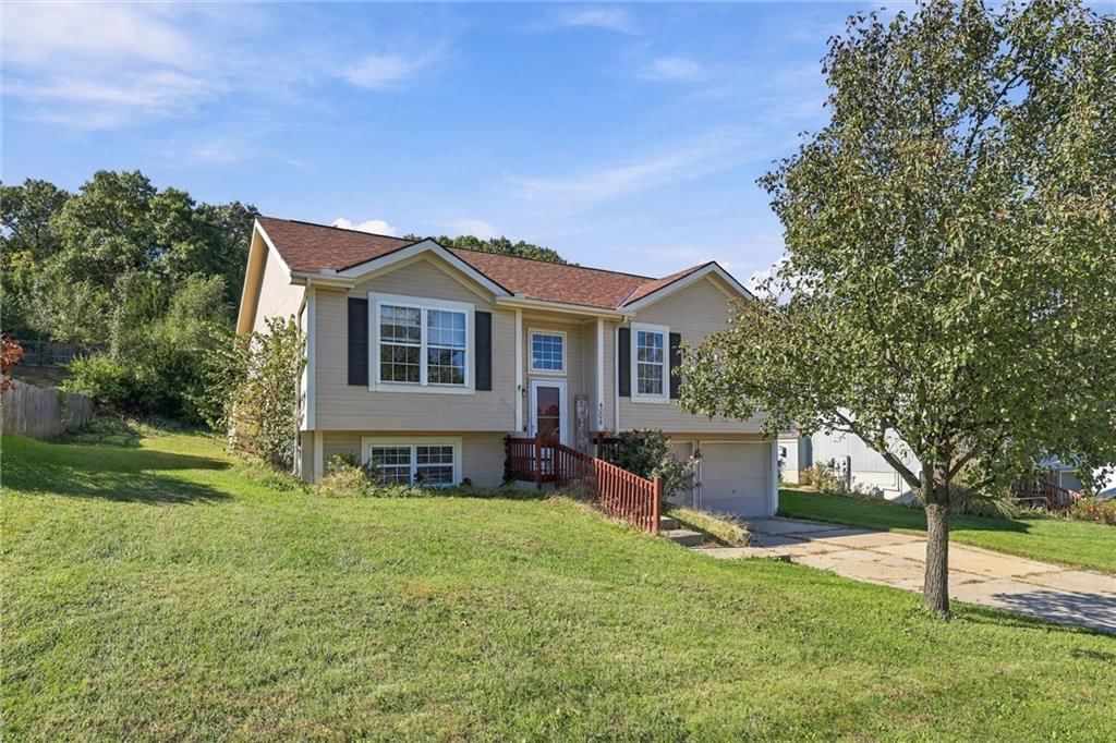 4008 Garland Avenue, Leavenworth, KS: listing photo 3