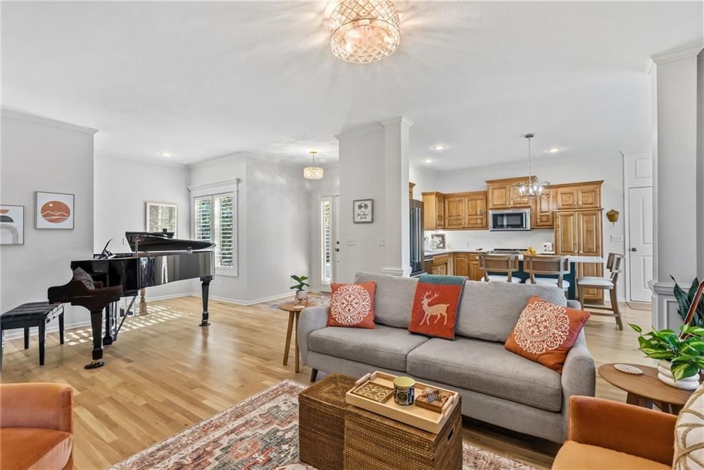 14080 S Summit Street, Olathe, KS: listing photo 3