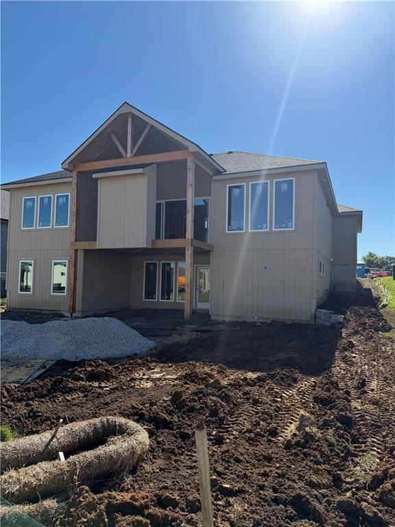 Photo 14 of 45 - 15300 W 161st Court, Olathe, KS 66062