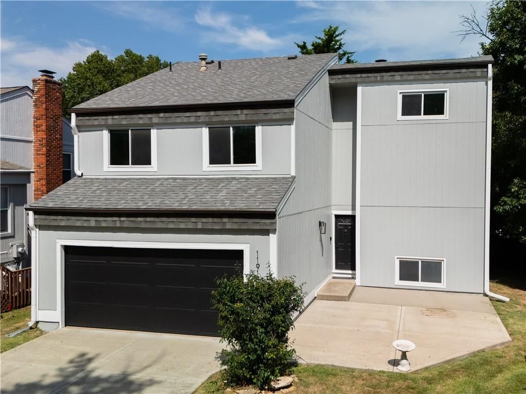 11915 W 66th Terrace, Shawnee, KS