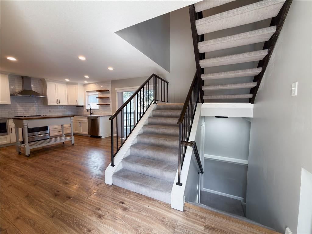 11915 W 66th Terrace, Shawnee, KS: listing photo 3