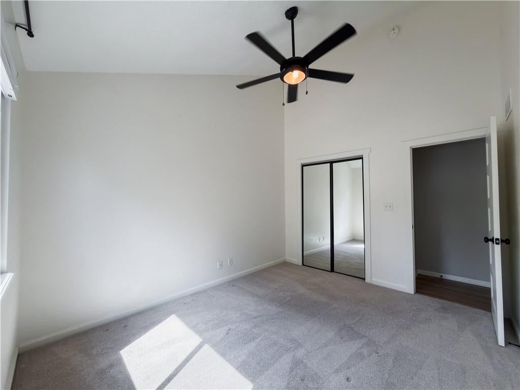 Photo 21 of 29 - 11915 W 66th Terrace, Shawnee, KS 66216