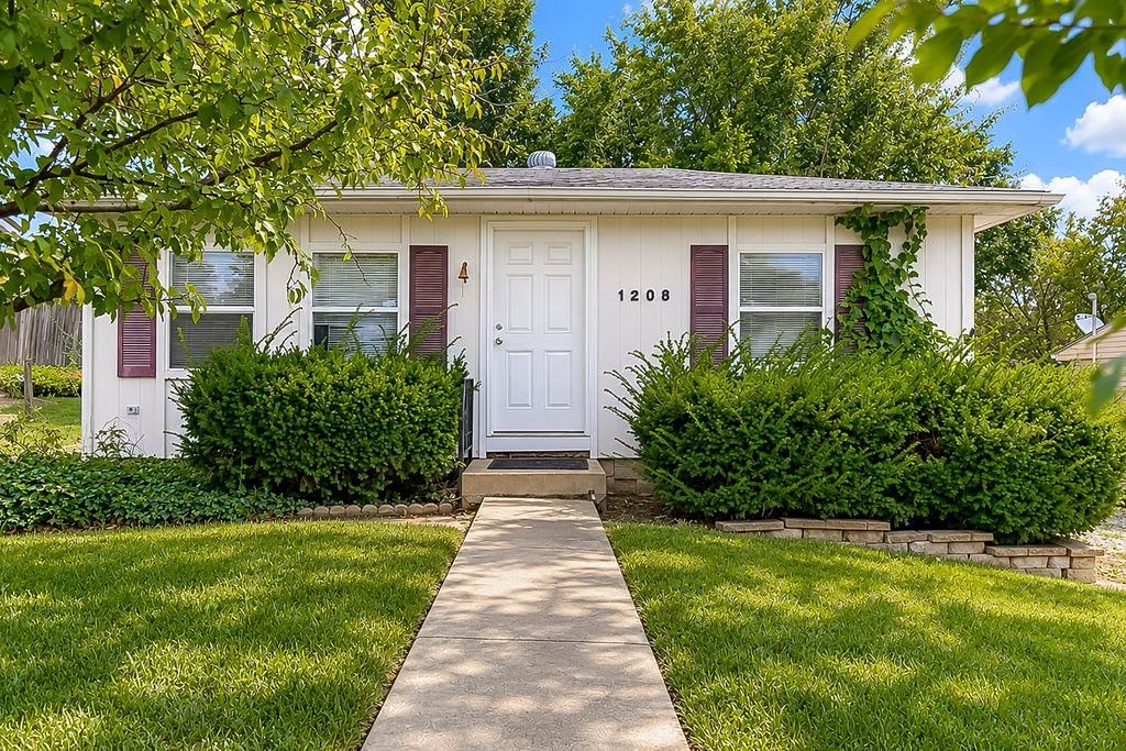 1208 NE 46th Terrace, Kansas City, MO