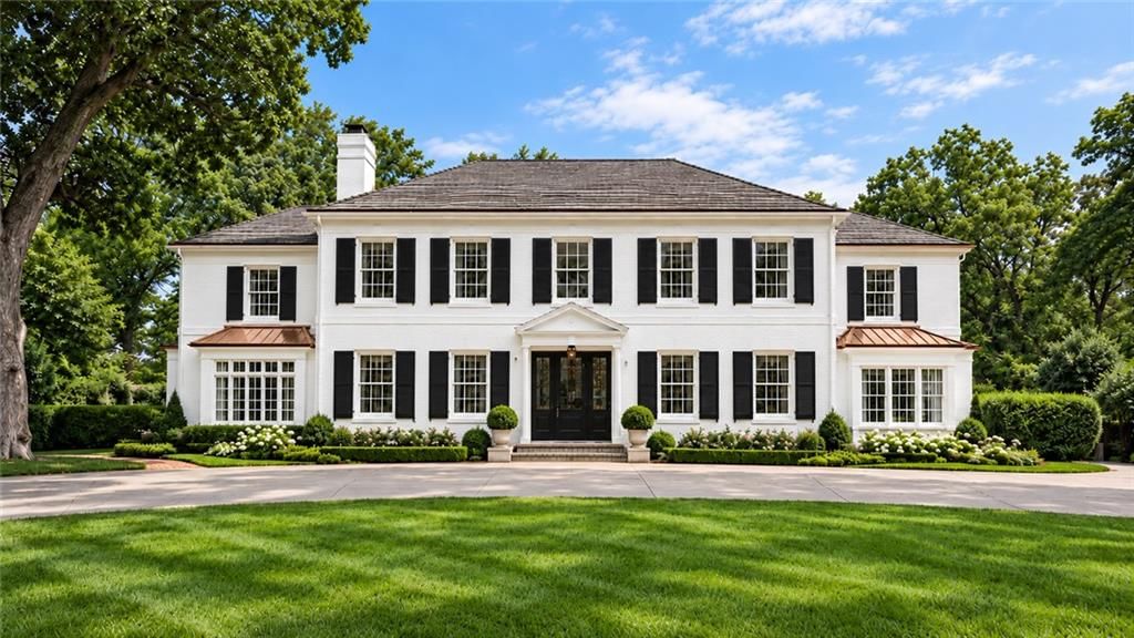 6632 Wenonga Road, Mission Hills, KS