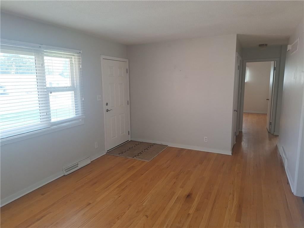 7508 N HIGHLAND Avenue, Kansas City, MO: listing photo 3