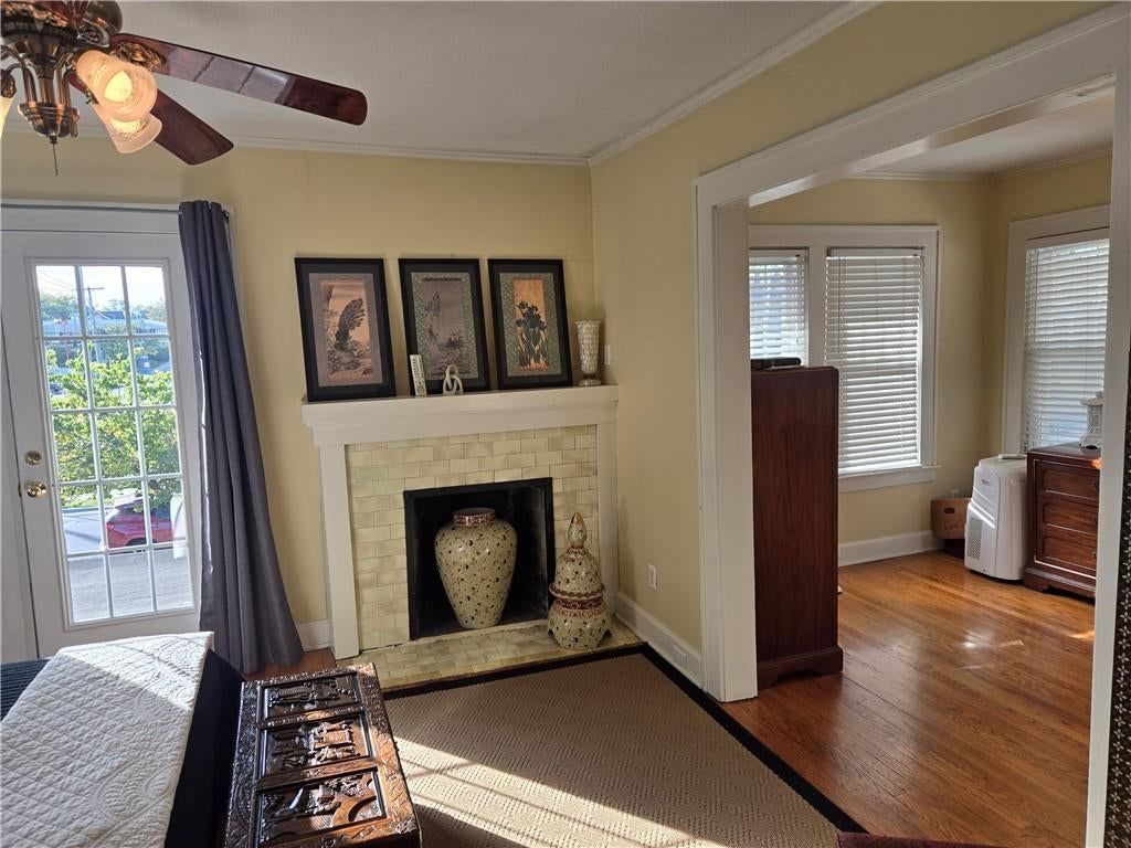 Photo 19 of 26 - 5037 Forest Avenue