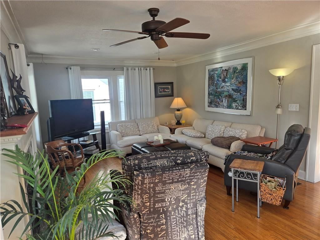 5037 Forest Avenue, Kansas City, MO: listing photo 3