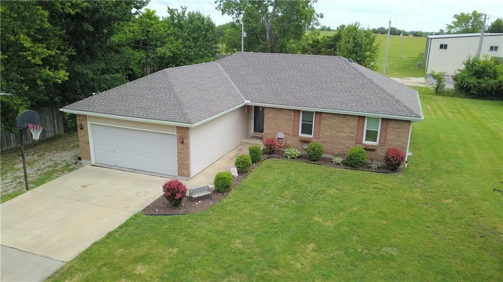 411 10th Street, Garden City, MO