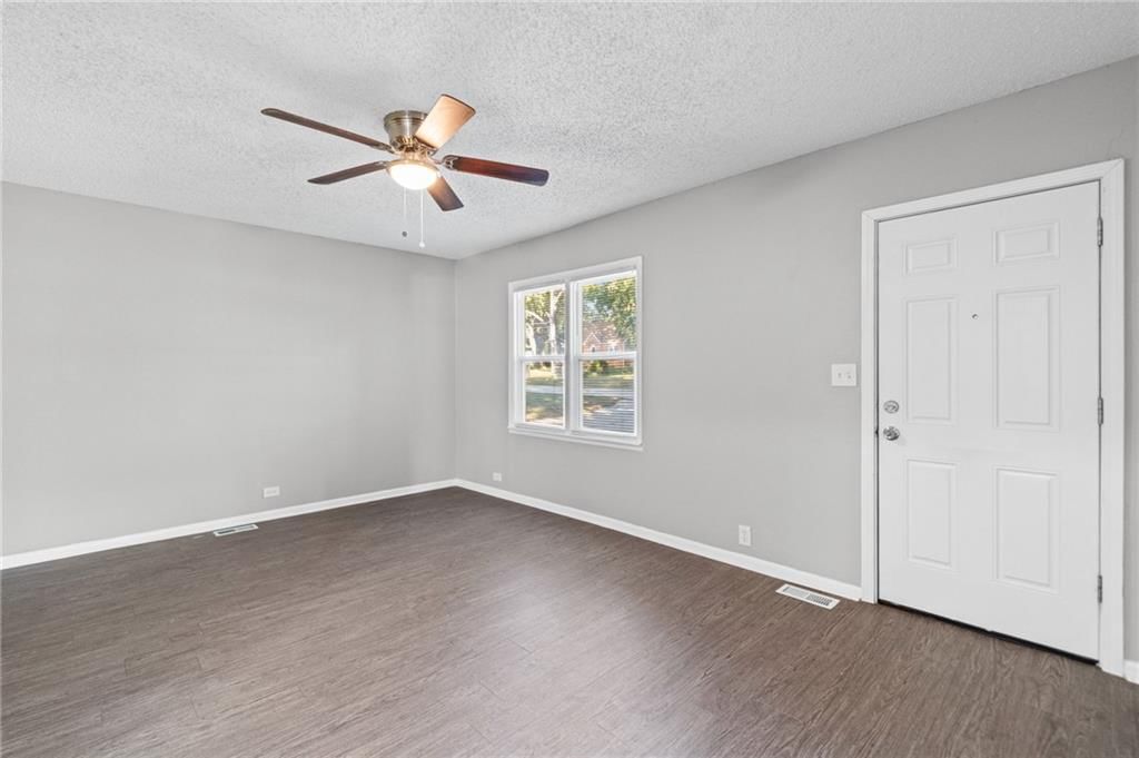 White trim at 10213 E 71st Terrace, Raytown, MO 64133