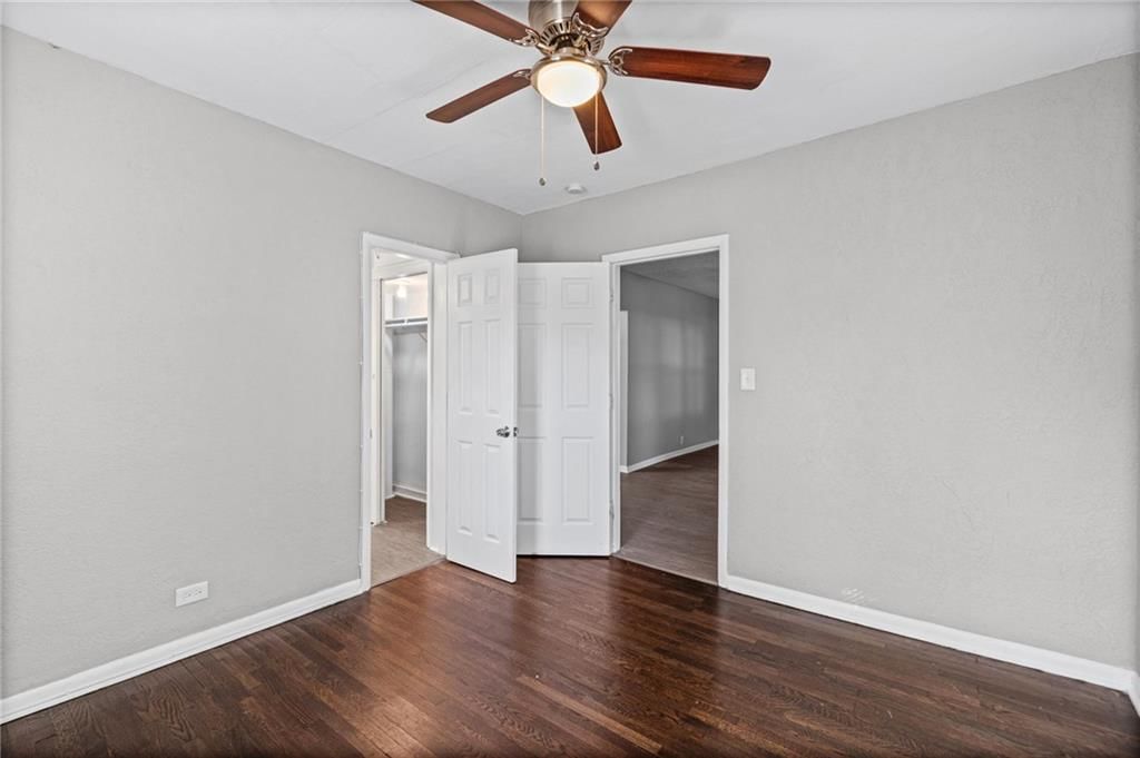 Photo 15 of 25 - 10213 E 71st Terrace, Raytown, MO 64133