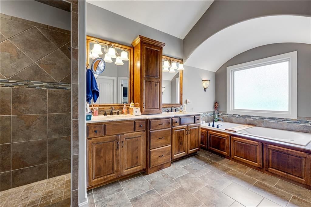 Photo 22: freestanding tub, 4323 NE Park Trails Court, Lee's Summit, MO 64064