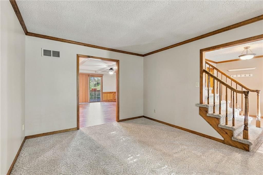 Photo 19 of 53 - 17612 E 48th Terrace Court S, Independence, MO 64055