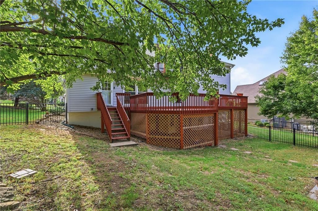 Photo 45 of 53 - 17612 E 48th Terrace Court S, Independence, MO 64055