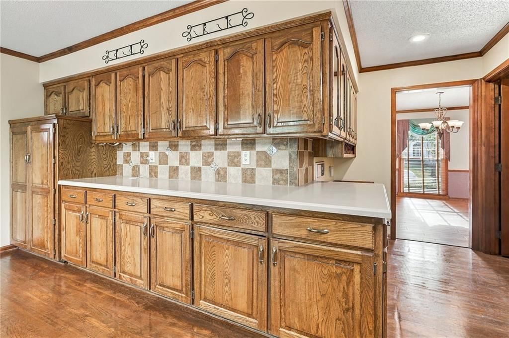 Photo 13 of 53 - 17612 E 48th Terrace Court S, Independence, MO 64055