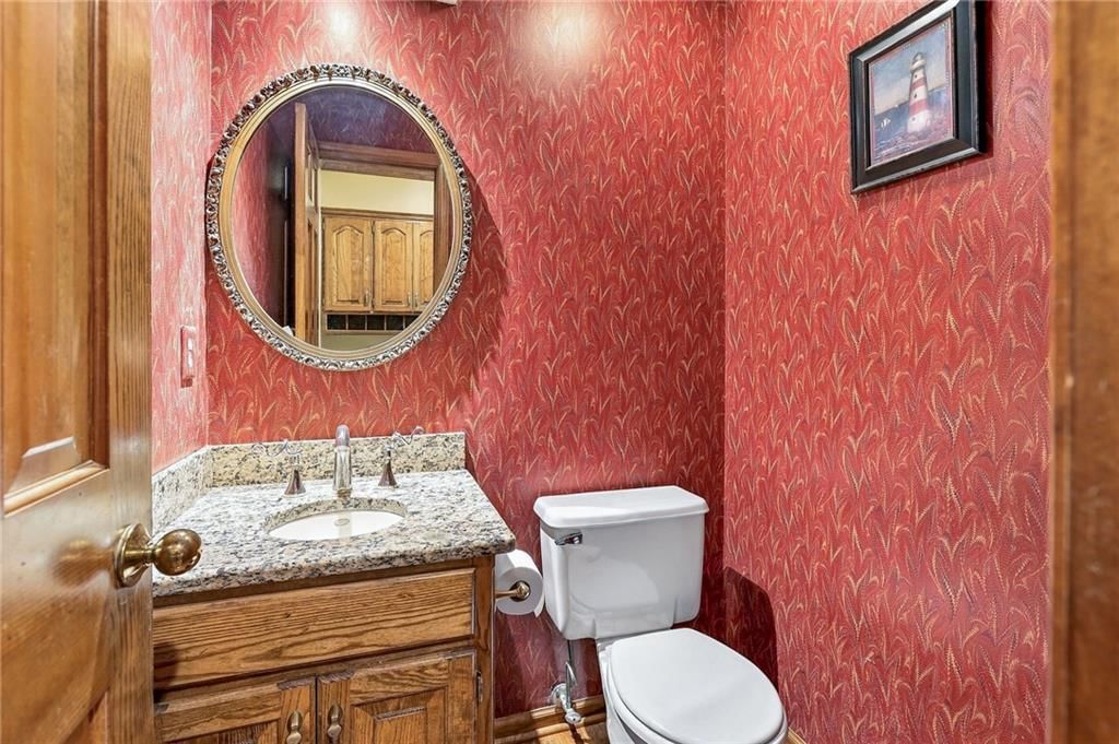 Photo 21 of 53 - 17612 E 48th Terrace Court S, Independence, MO 64055
