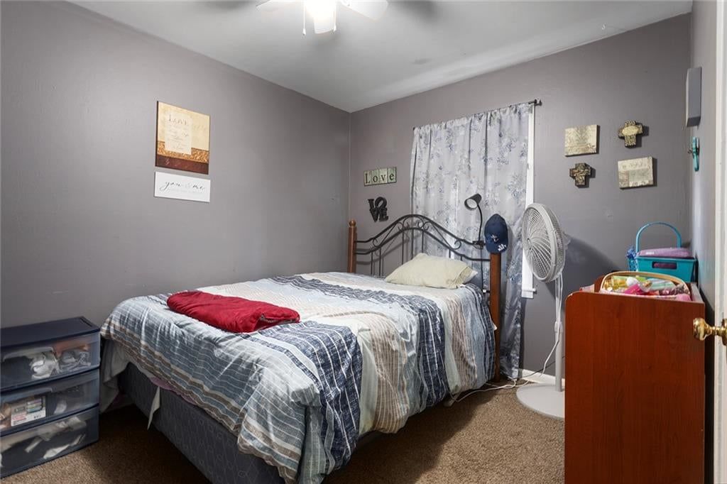 Photo 14 of 39 - 2 NE 62 Terrace, Gladstone, MO 64118