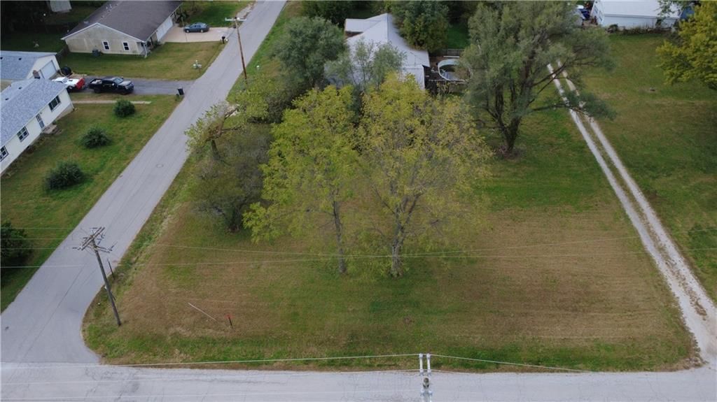 Harrington Street, Dearborn, MO: listing photo 2