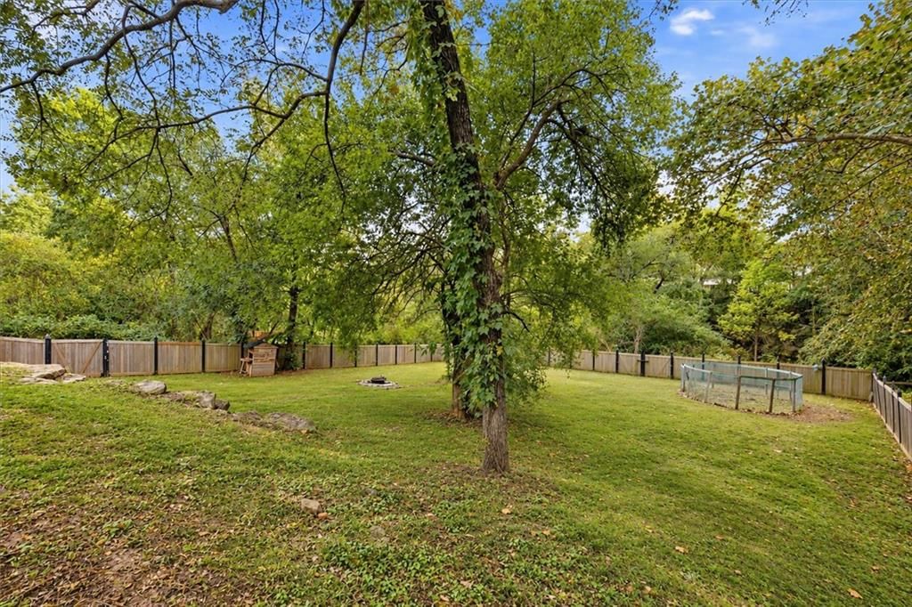 Photo 53 of 59 - 9805 E 83rd Terrace, Raytown, MO 64138