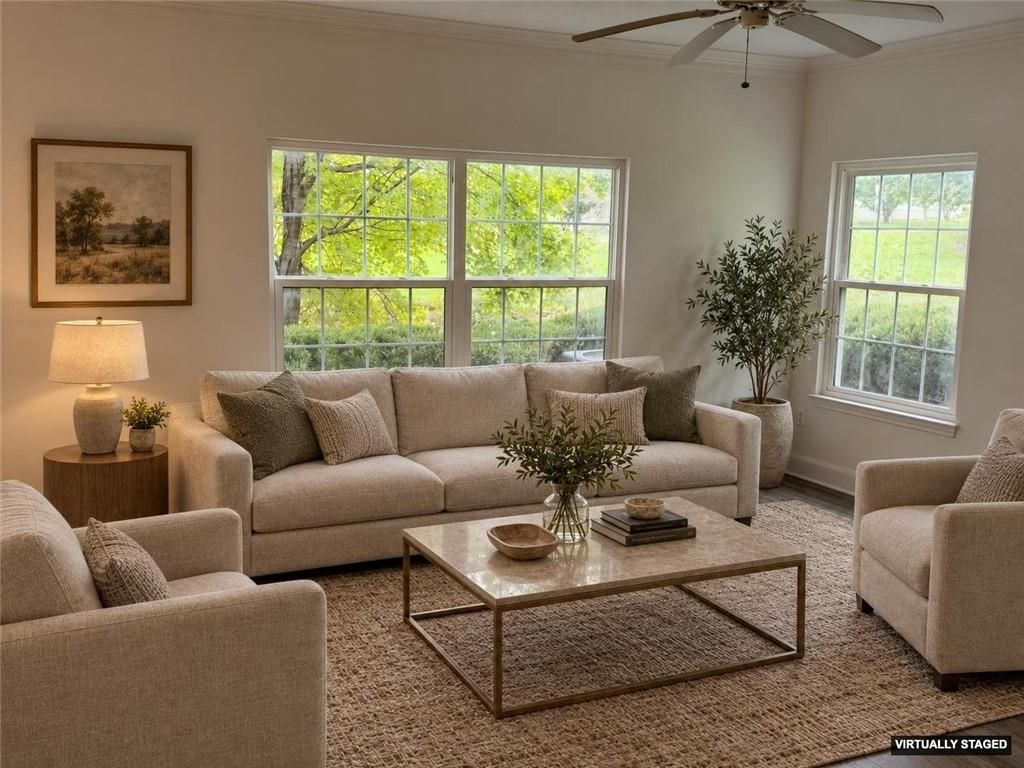 Photo 4 of 20 - 11630 Tomahawk CreeK Parkway #J, Leawood, KS 66211