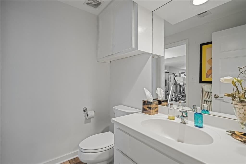 Photo 50 of 73 - 4963 W 88th Street, Prairie Village, KS 66207